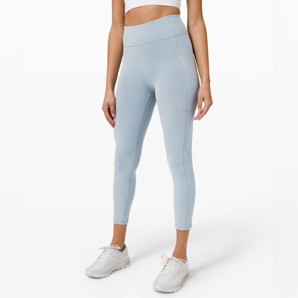Lululemon Invigorate High-Rise Tight 25"
Chambray
